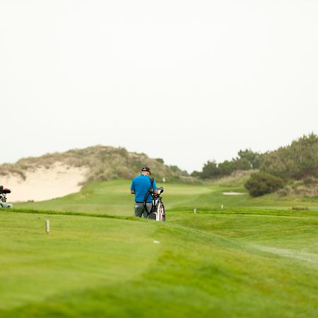 Praia D'El Rey Marriott Golf & Beach Resort Praia del Rei Exterior foto Golfers at the 2009 KLM Open